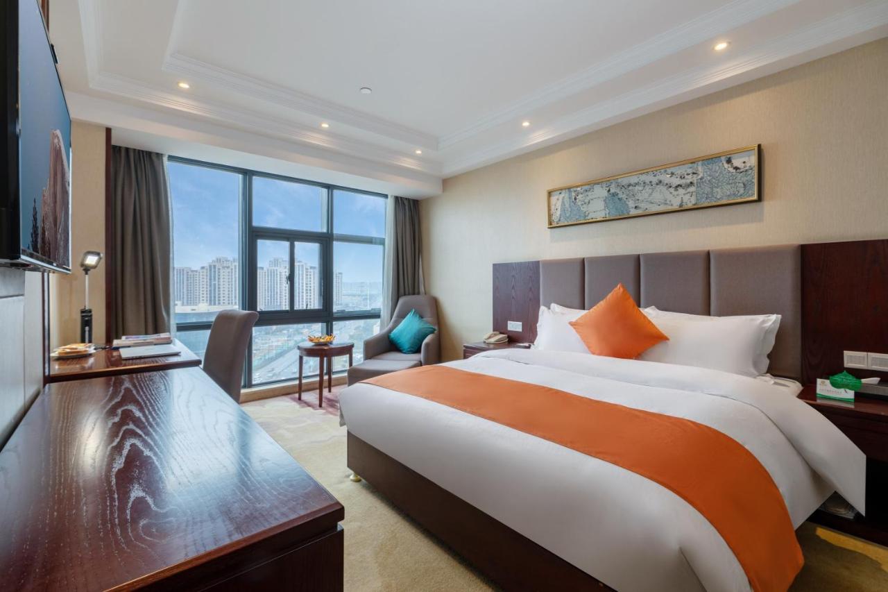 Huzhou Wealth Hotel Kültér fotó